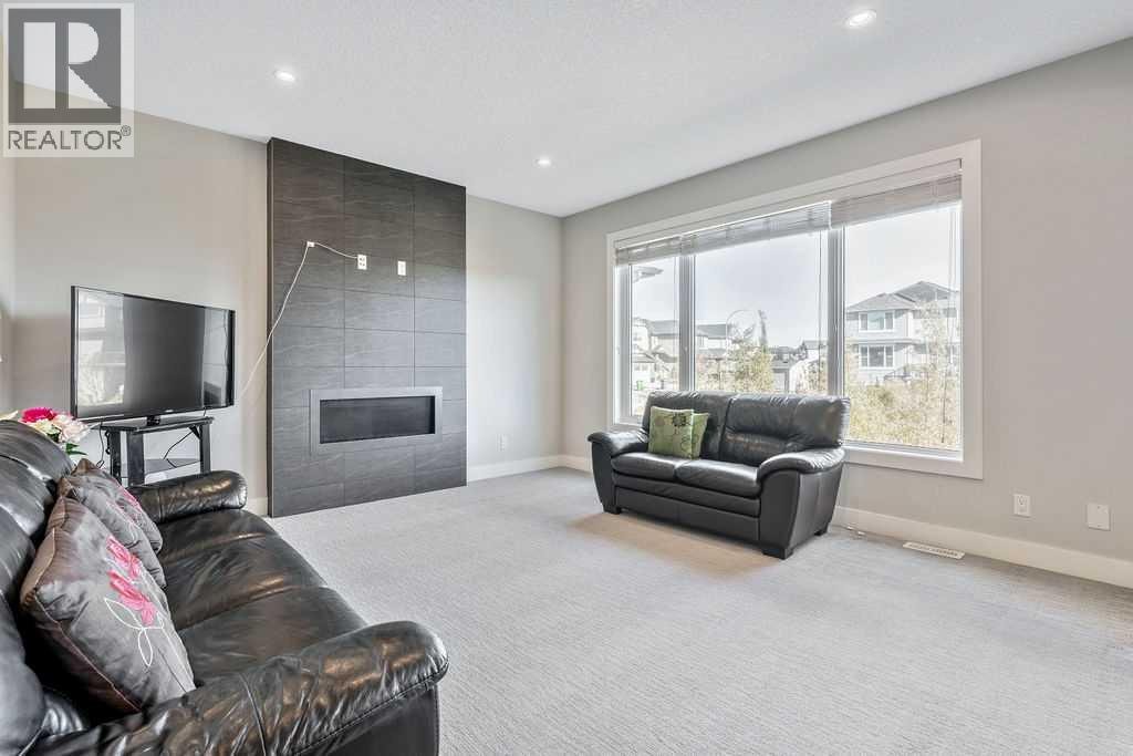 82 Panton View NW — photo 14