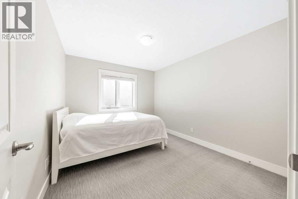 82 Panton View NW — photo 21