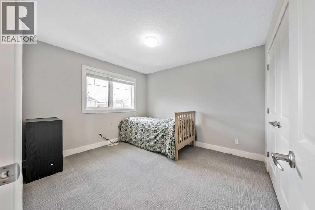 82 Panton View NW — photo 19