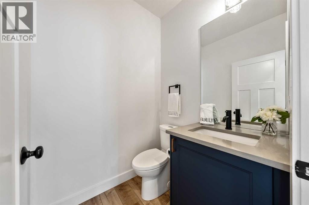 23 31 Avenue SW — photo 8