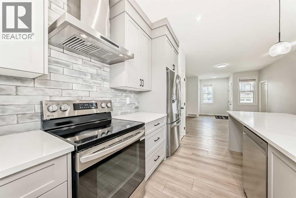 212 Lucas Place NW — photo 12