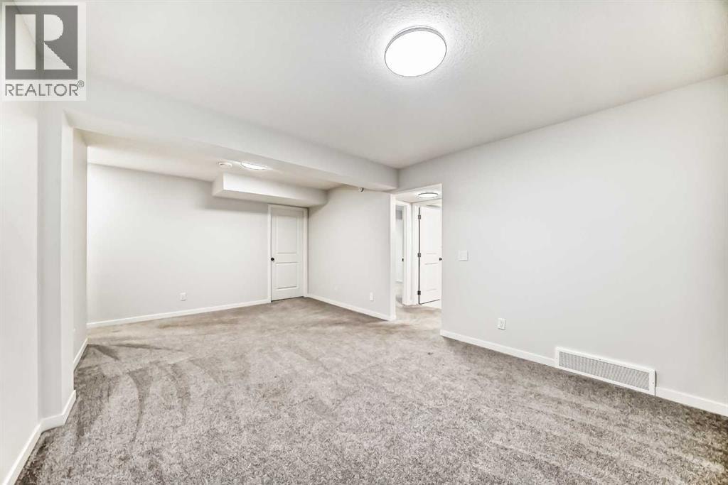 212 Lucas Place NW — photo 35