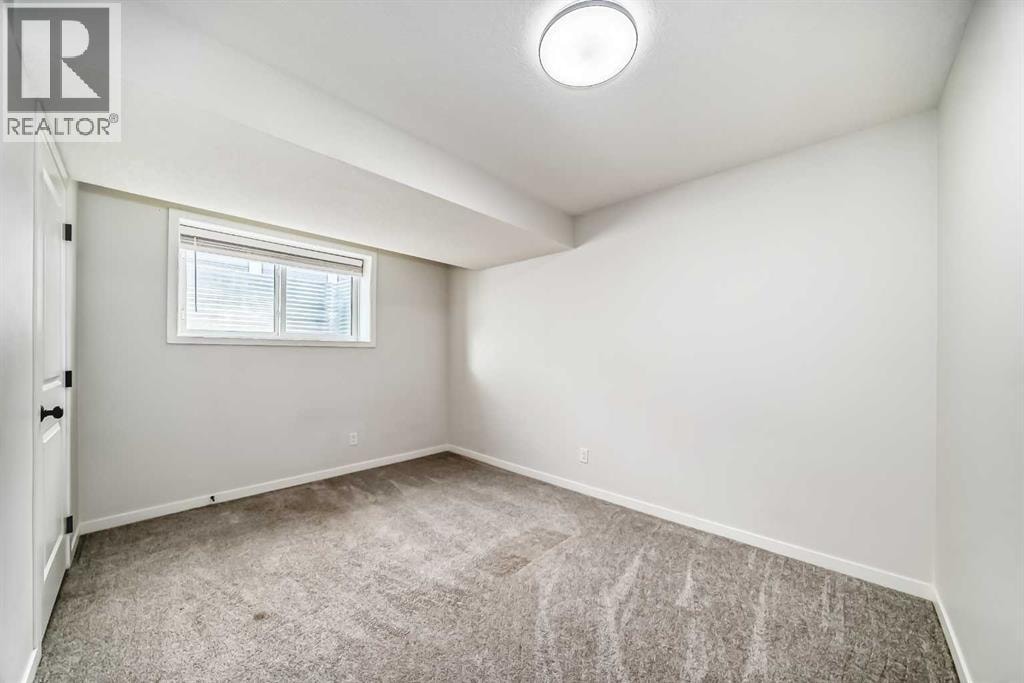 212 Lucas Place NW — photo 40