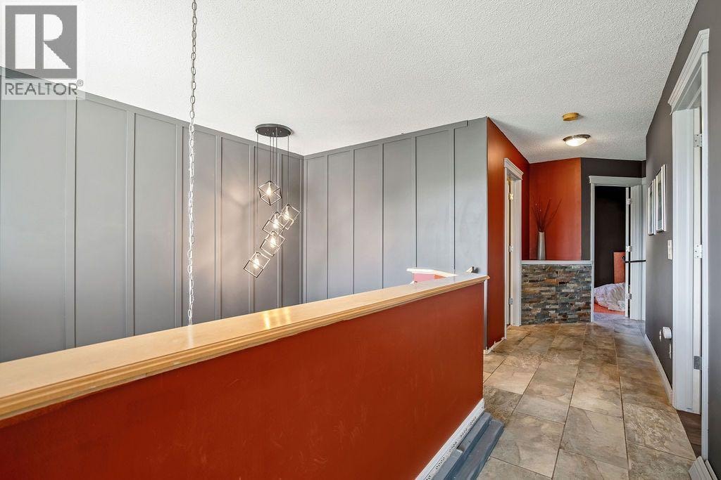 670 Chaparral Drive SE — photo 20