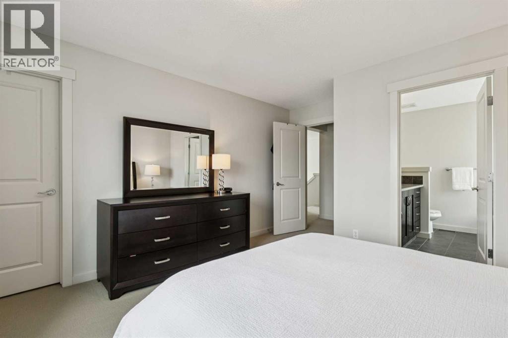 27 Elgin Terrace SE — photo 3