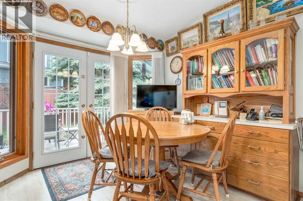 170 Oakbriar Close SW — photo 13