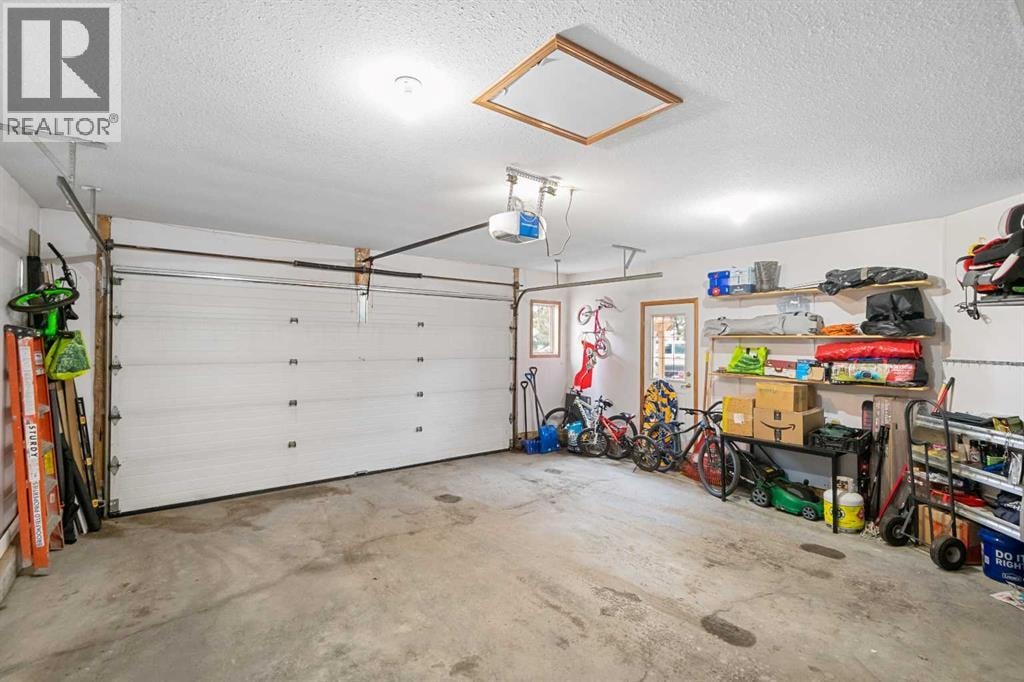 704 Woodside Drive NW — photo 47