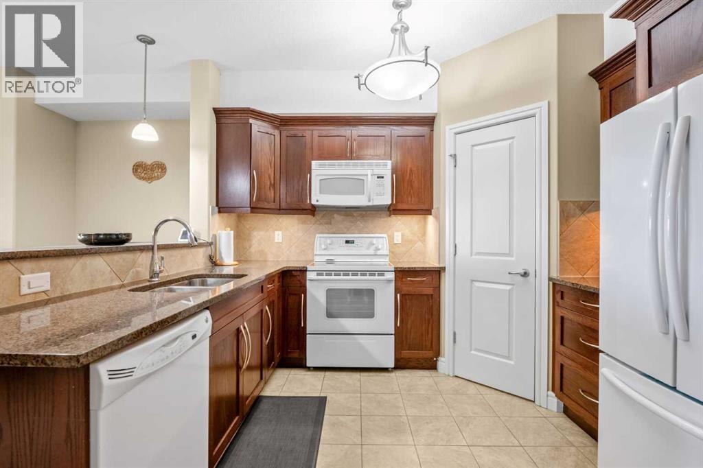 2303, 2330 Fish Creek Boulevard SW — photo 10
