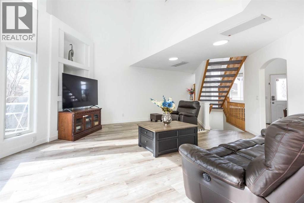230 Sierra Nevada Place SW — photo 4