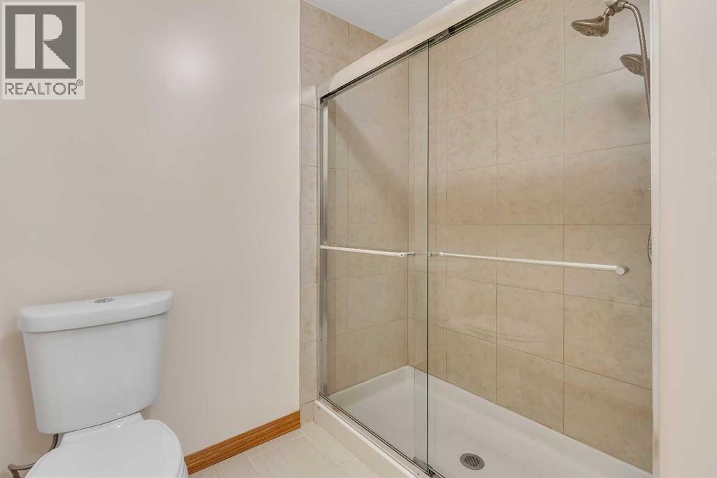 9 Panorama Hills Manor NW — photo 37