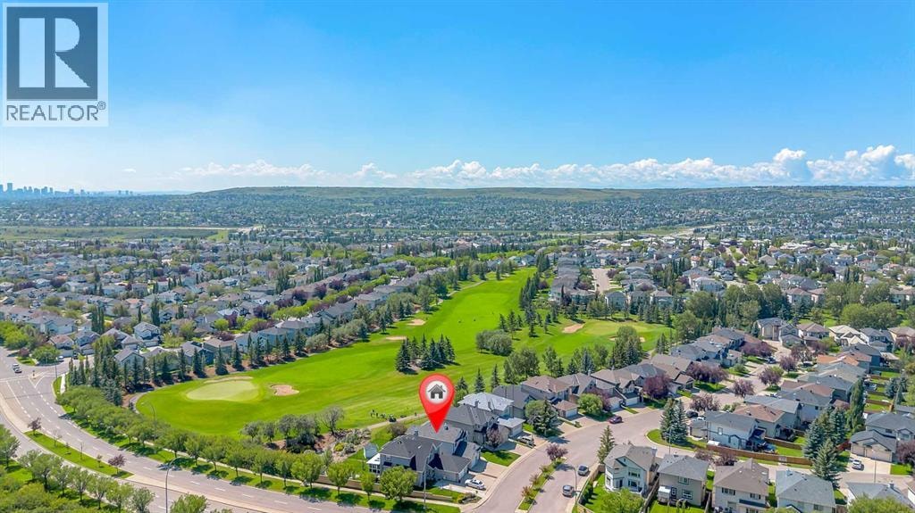 9 Panorama Hills Manor NW — photo 46