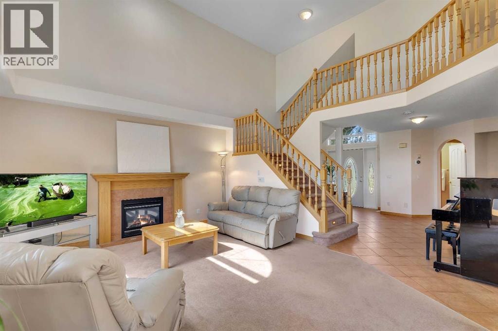 9 Panorama Hills Manor NW — photo 9