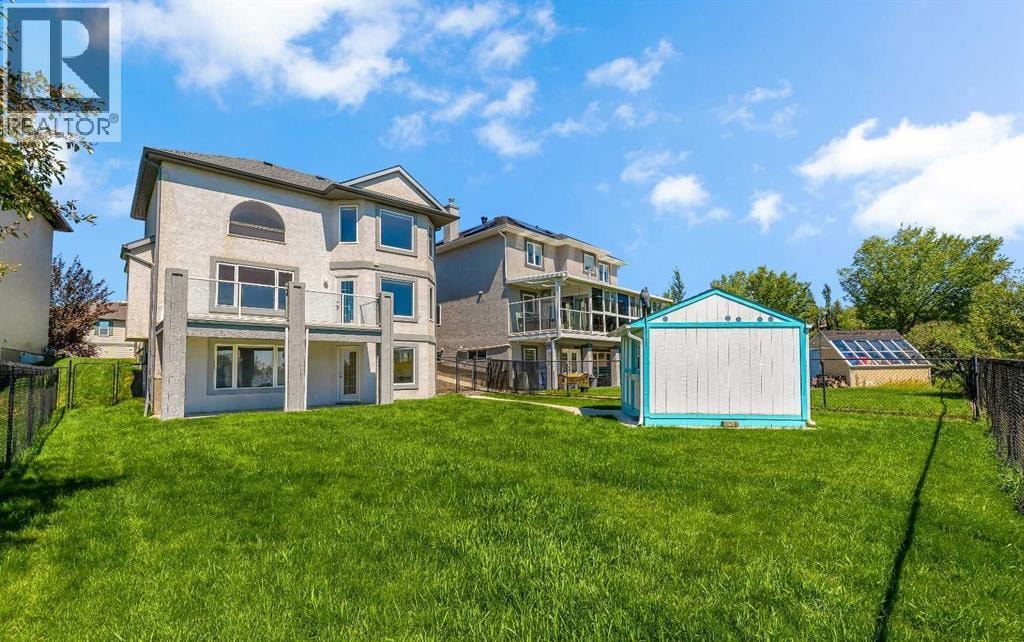 9 Panorama Hills Manor NW — photo 41