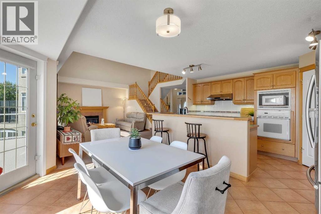9 Panorama Hills Manor NW — photo 14