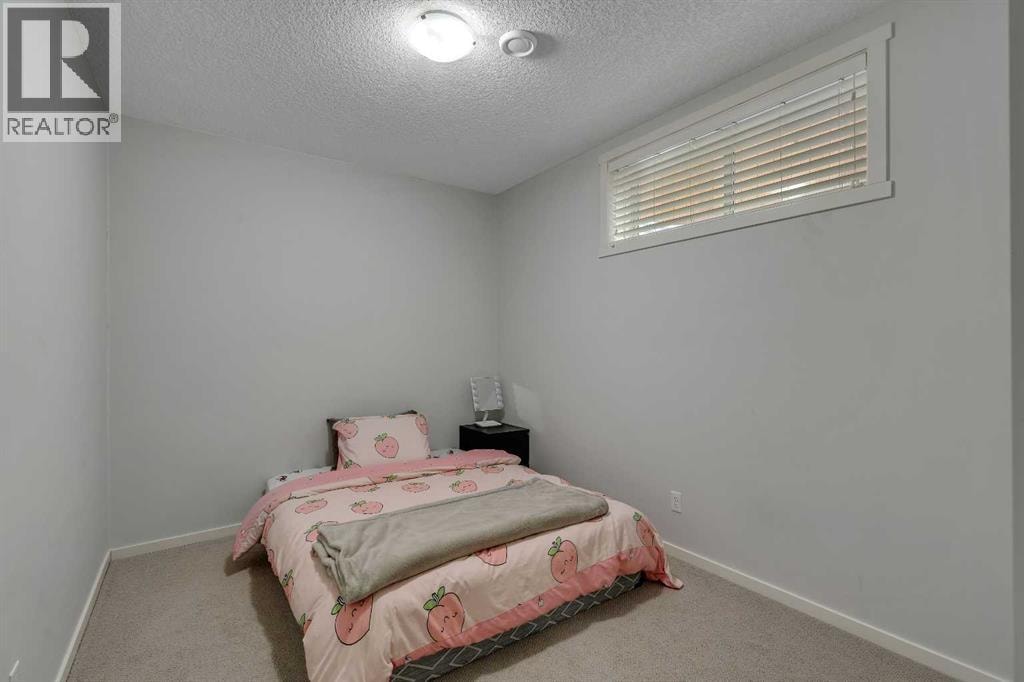 151 Stonemere Green — photo 34