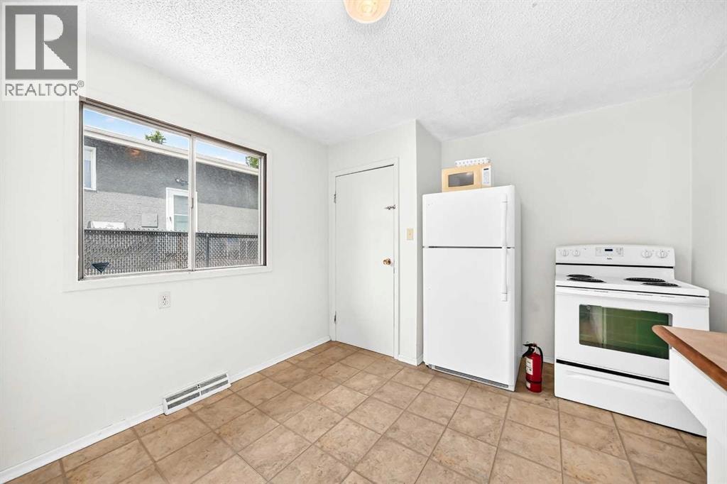 416/418 33 Avenue NE — photo 12