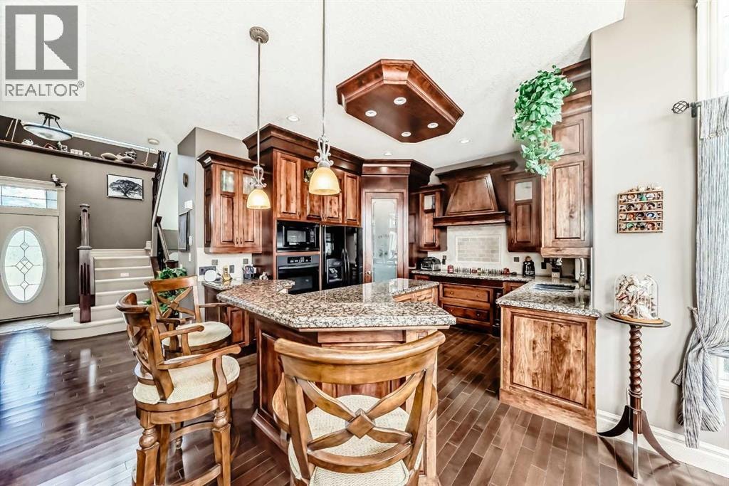 18 Royal Ridge Link NW — photo 6