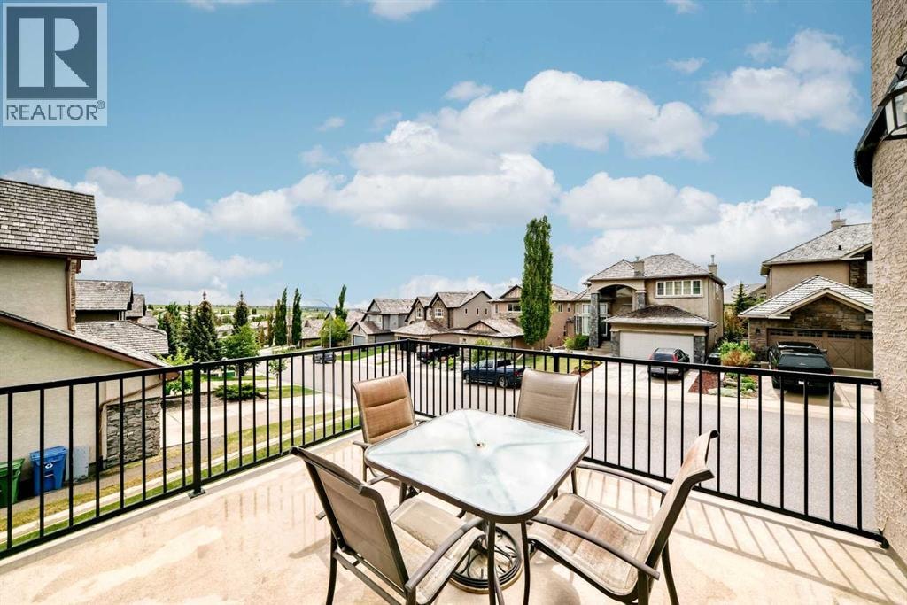 18 Royal Ridge Link NW — photo 40