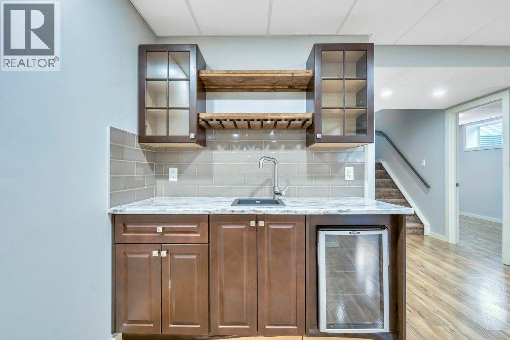 151 Cove Place — photo 23