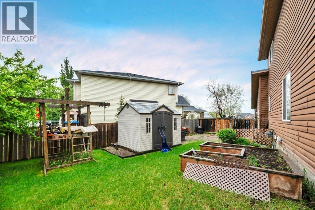 151 Cove Place — photo 29