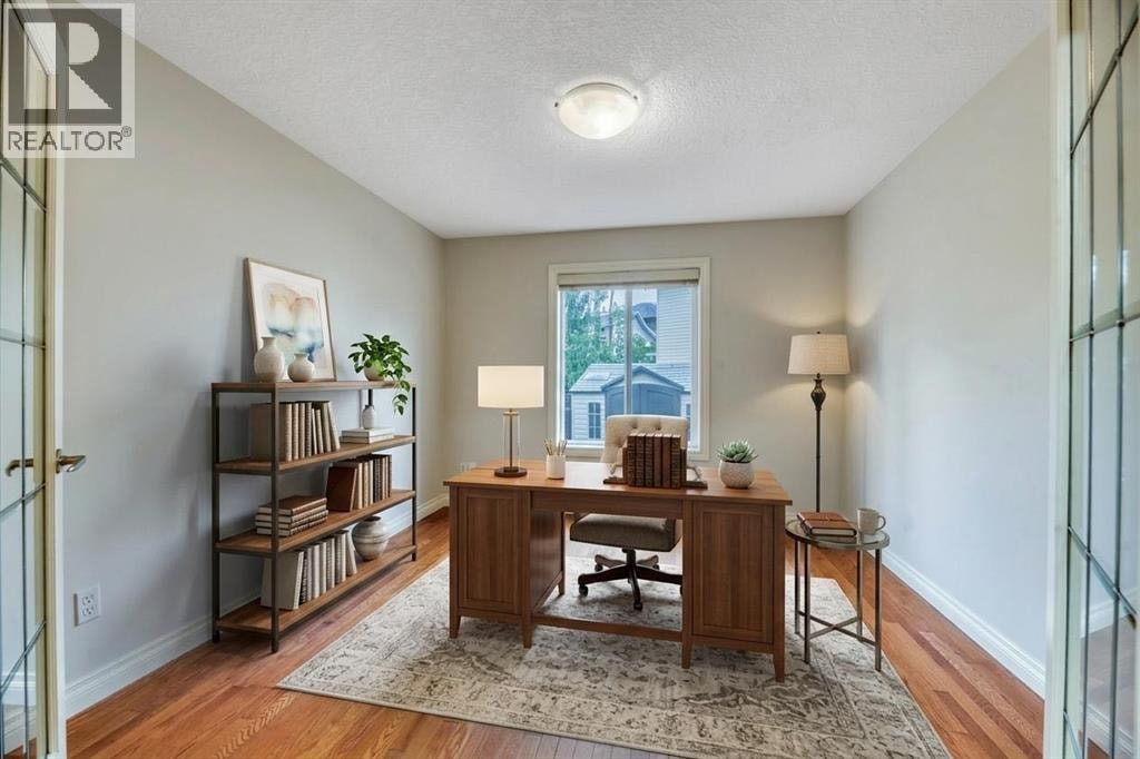 151 Cove Place — photo 11