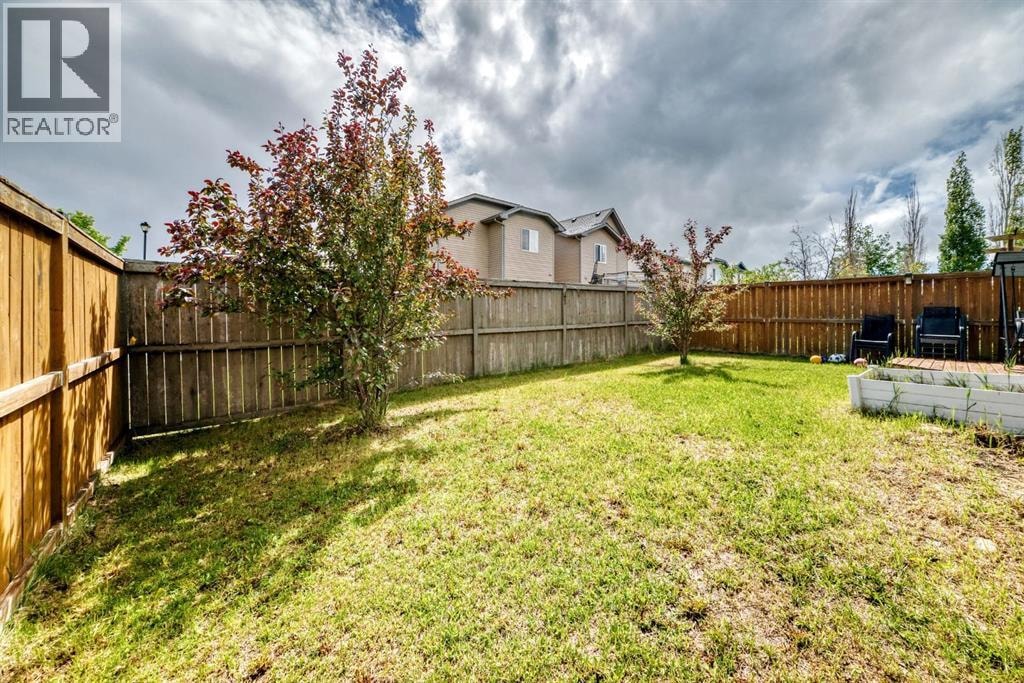 98 Canoe Square SW — photo 39