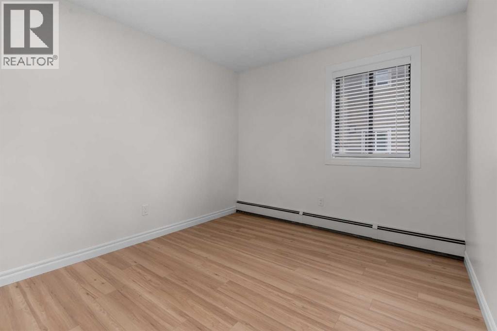 202, 611 67 Avenue SW — photo 24