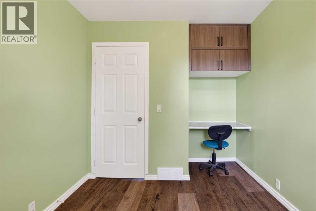 23 Bermuda Place NW — photo 20