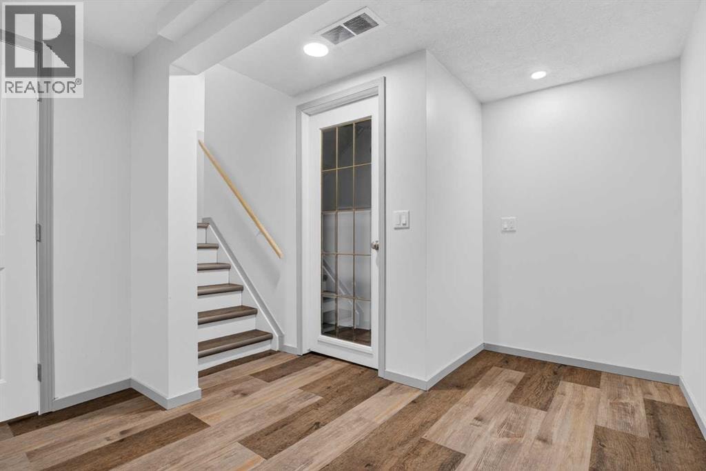 23 Bermuda Place NW — photo 30
