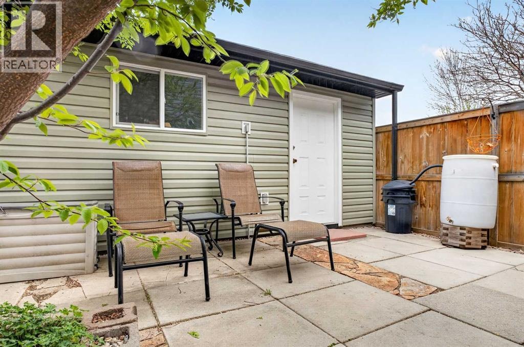 23 Bermuda Place NW — photo 40