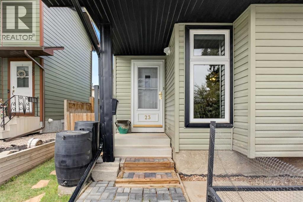 23 Bermuda Place NW — photo 3
