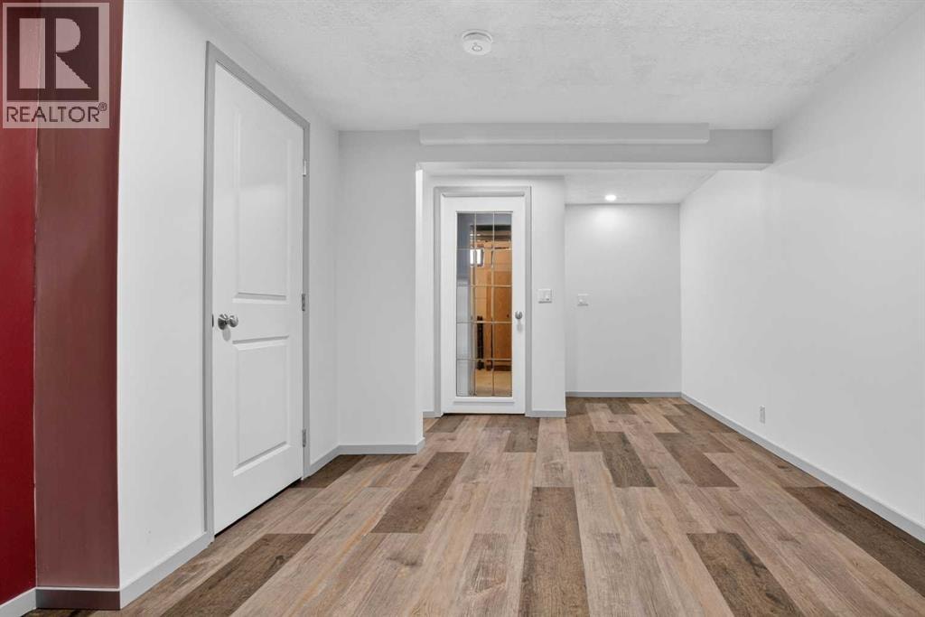 23 Bermuda Place NW — photo 33