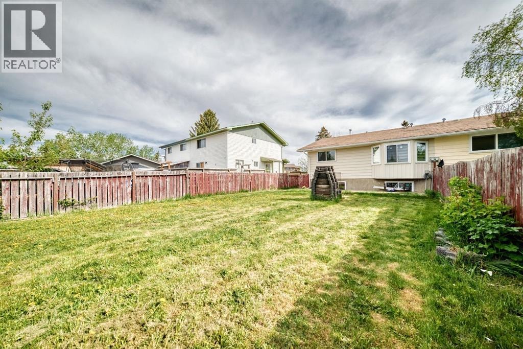 116 Pineson Place NE — photo 38