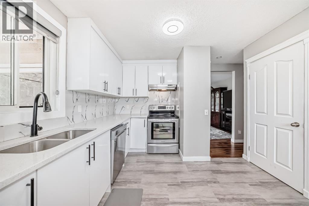116 Pineson Place NE — photo 9