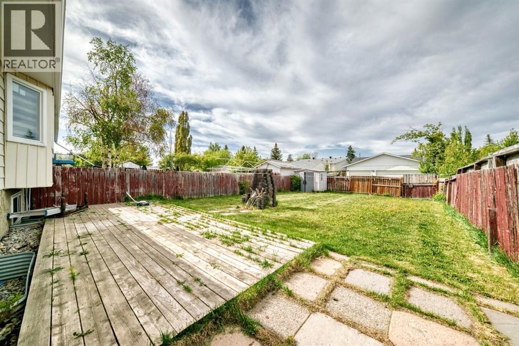 116 Pineson Place NE — photo 36