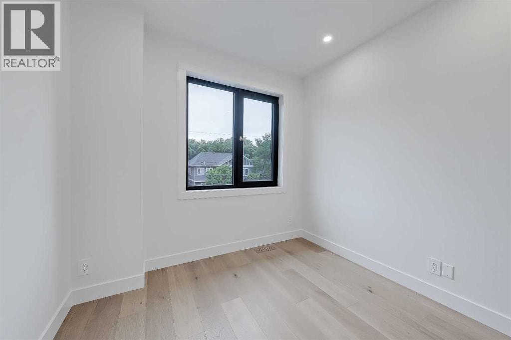 2720 5 Avenue NW — photo 33