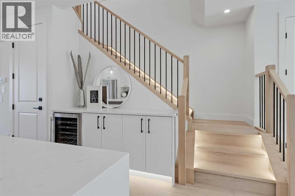 520 22 Avenue NW — photo 10