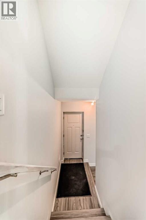 305 Edith Road NW — photo 42