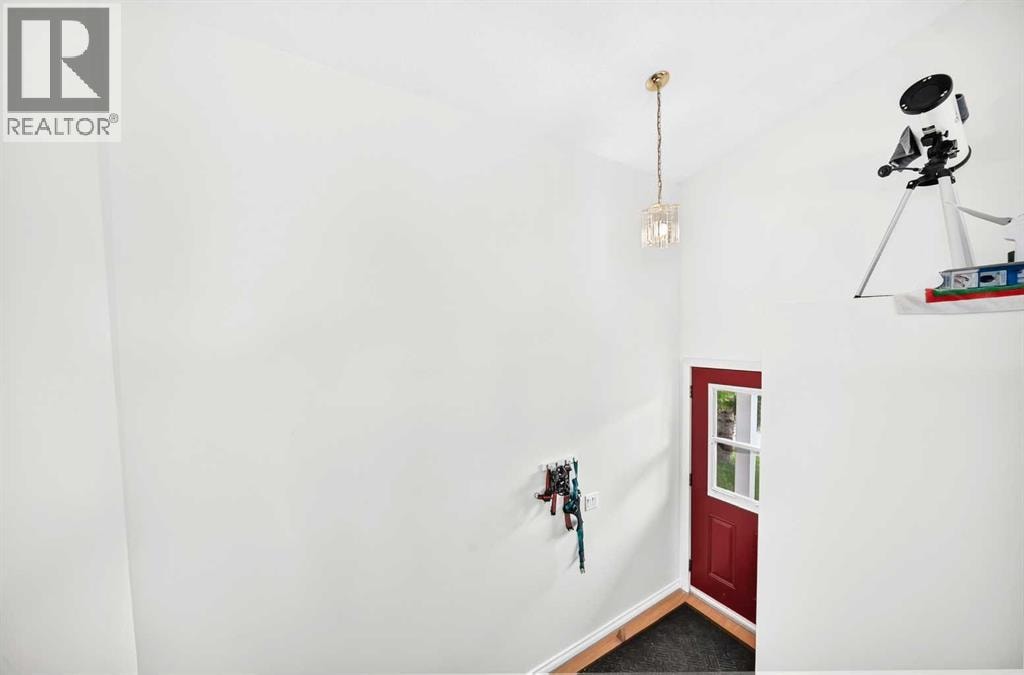 208 Erin Meadow Green SE — photo 5