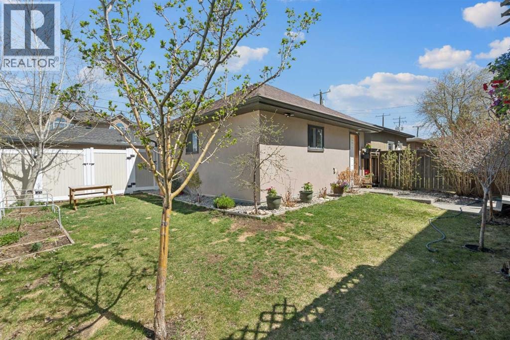 4538 Montgomery Avenue NW — photo 37