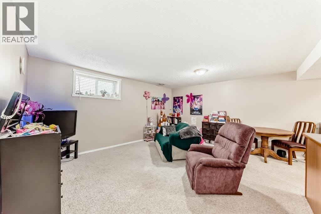 307 Mt Lorette Place SE — photo 27
