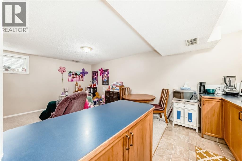 307 Mt Lorette Place SE — photo 24