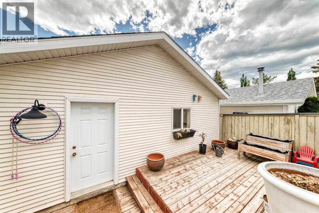 307 Mt Lorette Place SE — photo 38