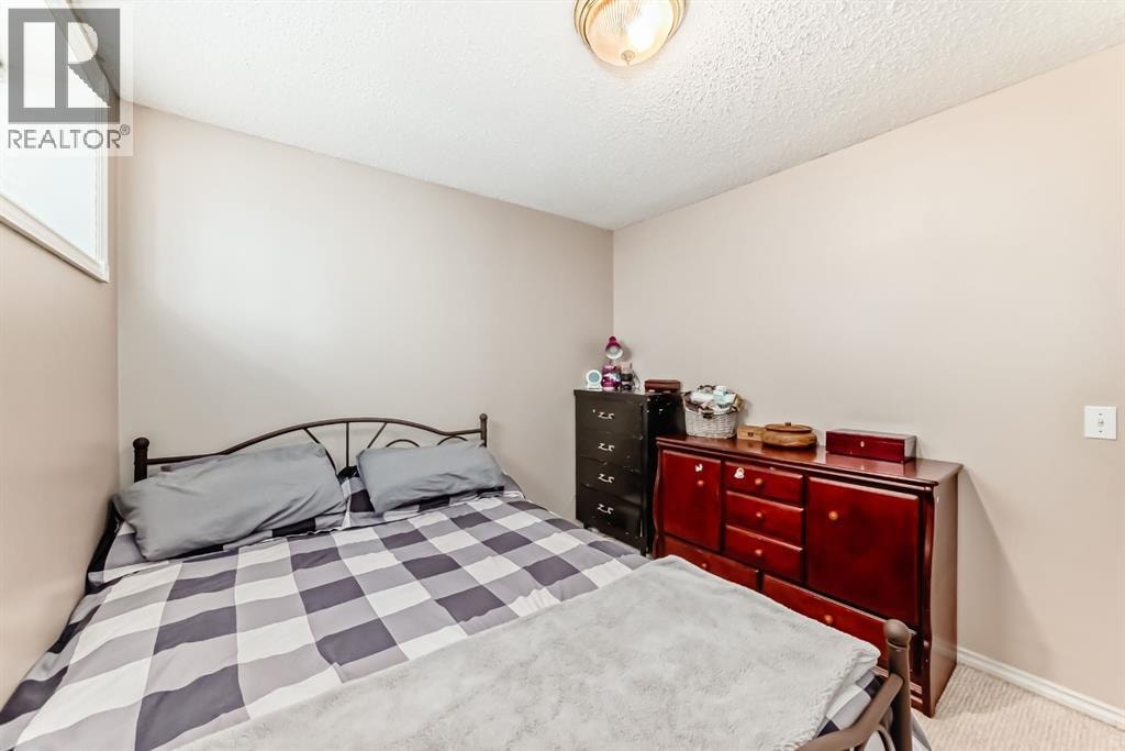 307 Mt Lorette Place SE — photo 31