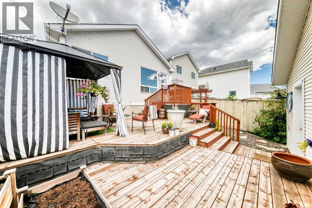307 Mt Lorette Place SE — photo 39