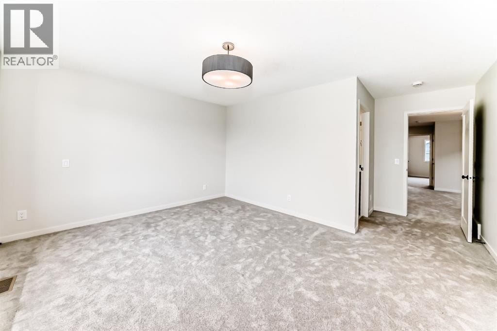 96 Fireside Common — photo 29