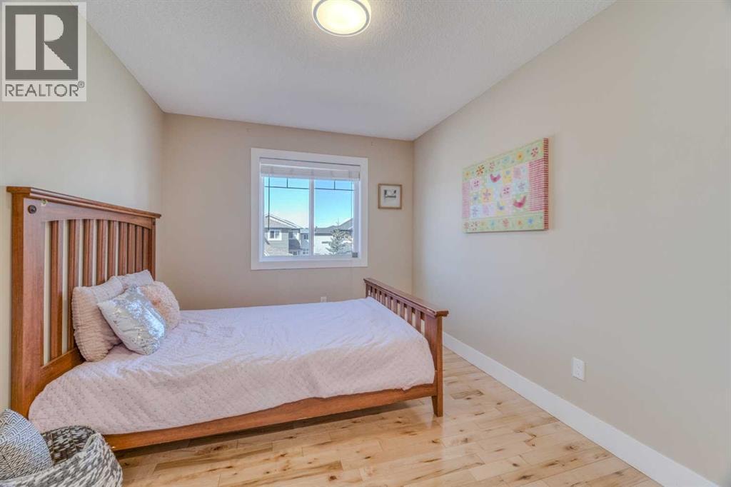 100 Royal Birch Crescent NW — photo 33