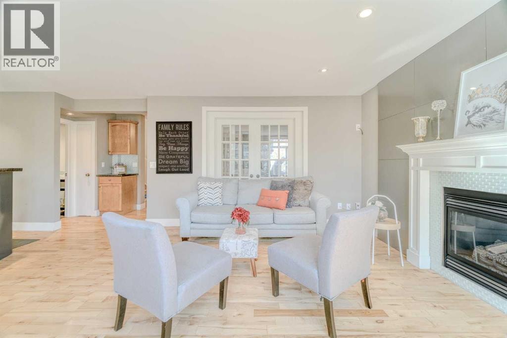 100 Royal Birch Crescent NW — photo 13