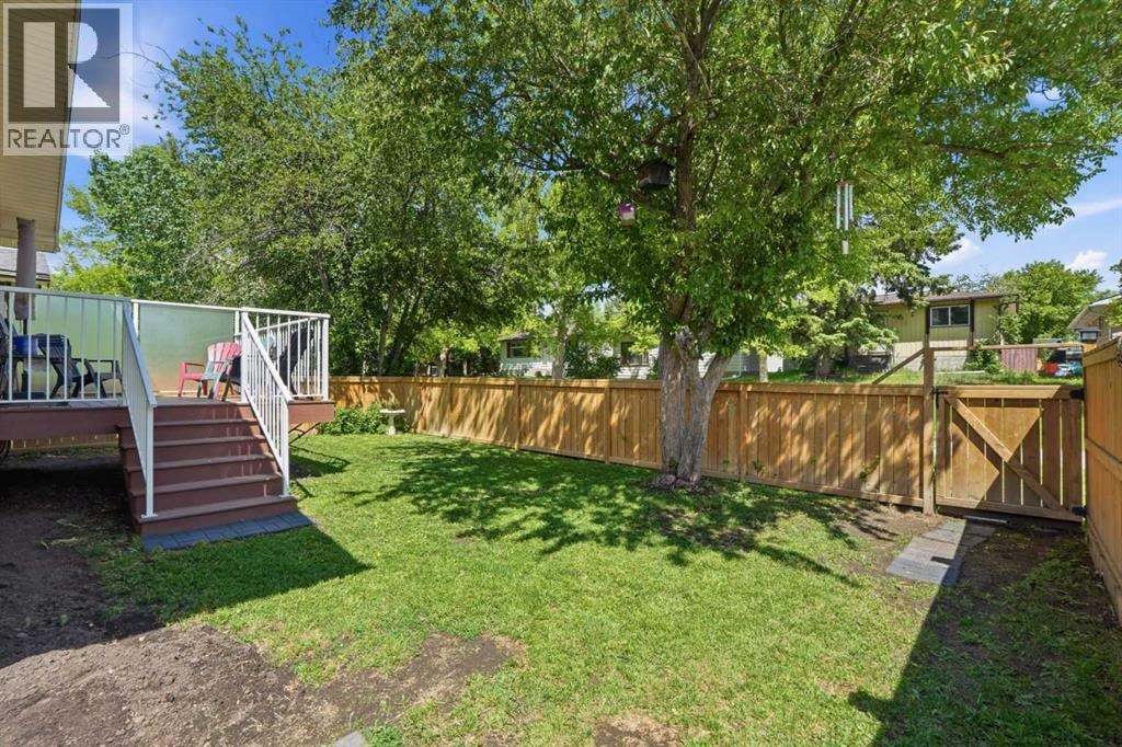 3056 32A Street SE — photo 27