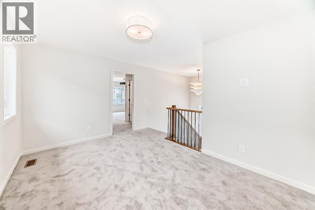 96 Fireside Common — photo 44